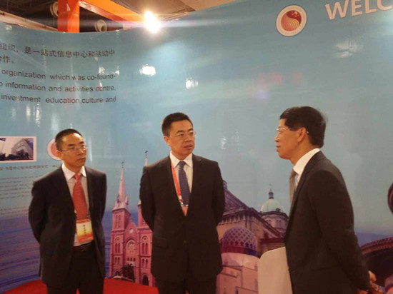 ACC Led ASEAN Enterprises Attending Lanzhou Fair