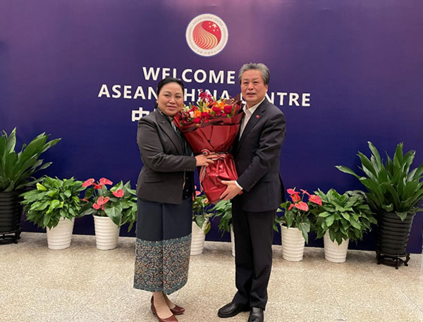 ACC Secretary-General Chen Dehai Met With Ambassador of Lao PDR to China